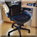 F44. Herman Miller Aeron desk chair. 